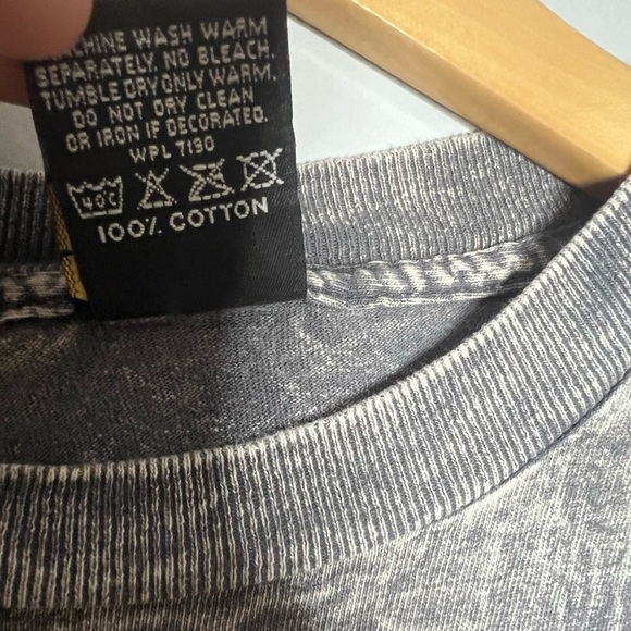 Vintage H.L. Miller Gold Kona Hawaii Single Stitch Embroidered Shark Tee XL - Picture 4 of 6